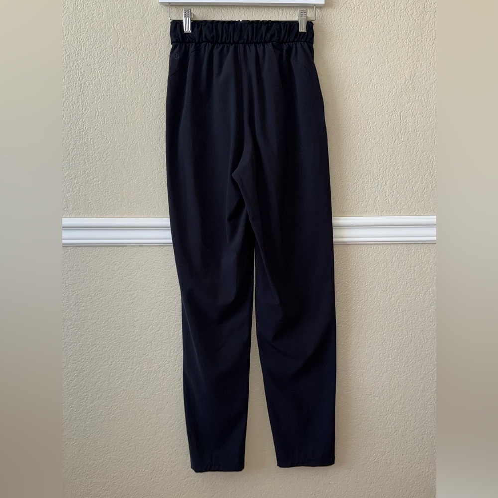 Lululemon Keep Moving Pant Black Size 2 - Picture 2 of 13
